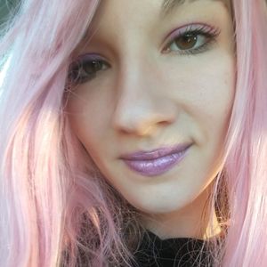 Meet your Posher, Jeska